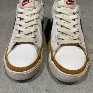 Nike White and Brown Women’s Sneakers